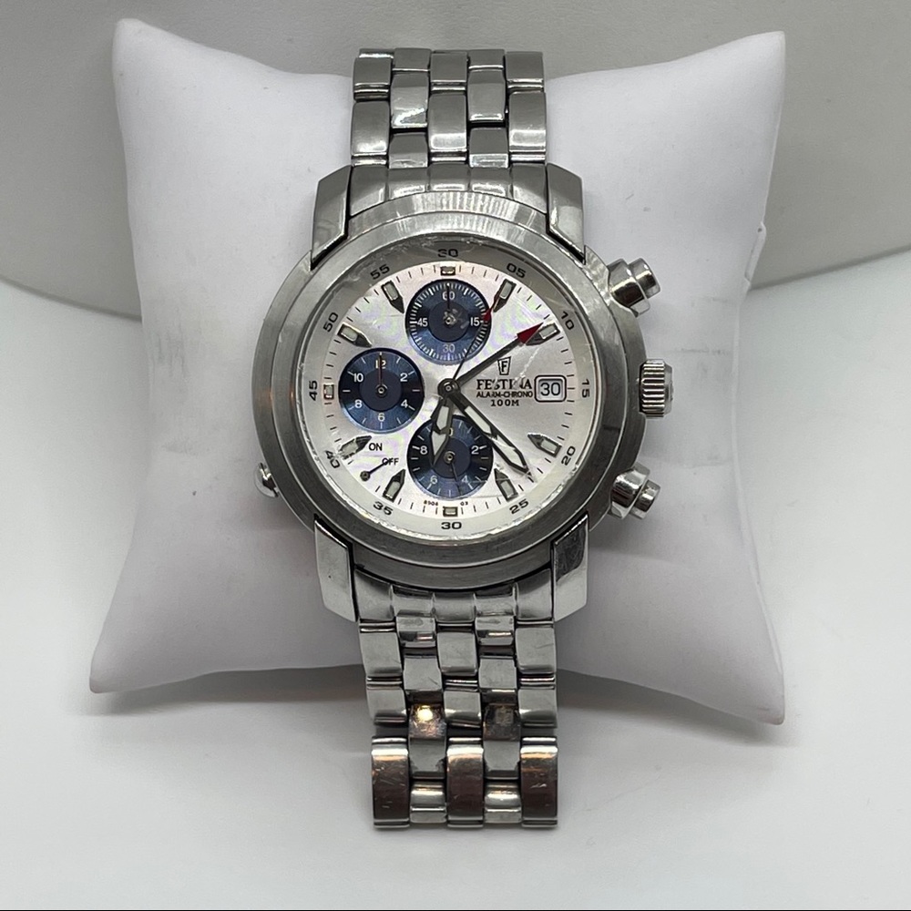 FESTINA Men’s chronograph Watch stainless steel.